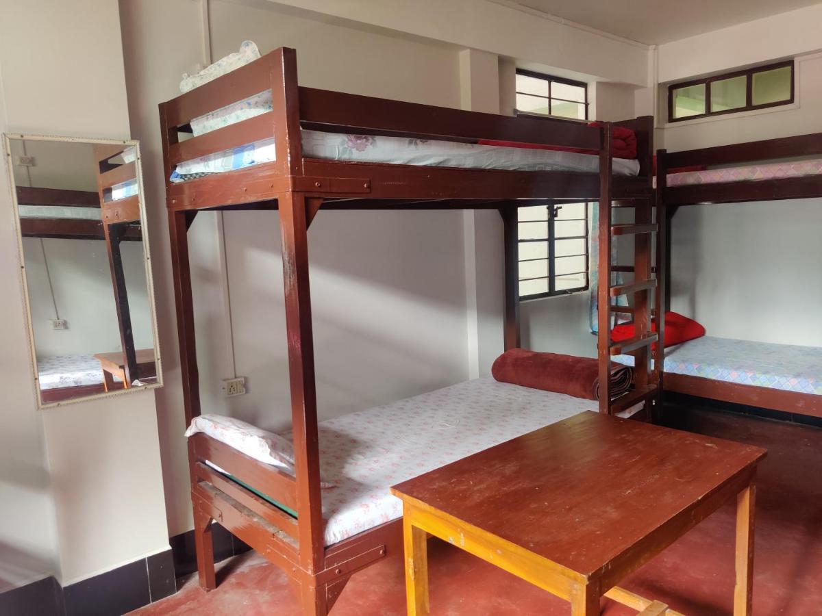 Travellers Bed And Breakfast Shillong Exterior foto